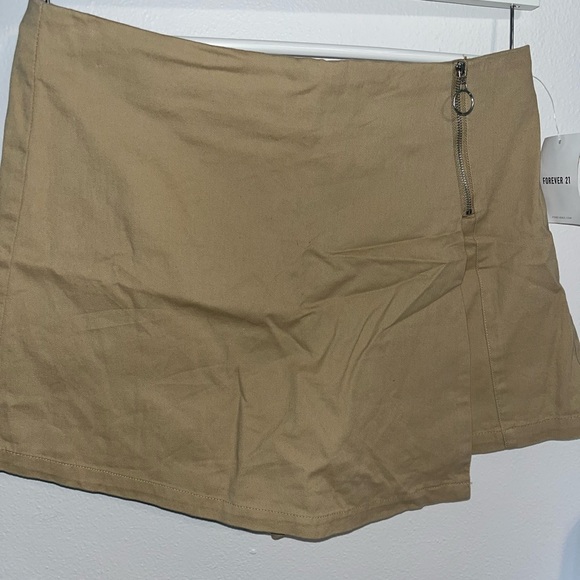 Tan or brown Skirt with short, comfortable, cute fresh and clean fabric - Picture 4 of 11